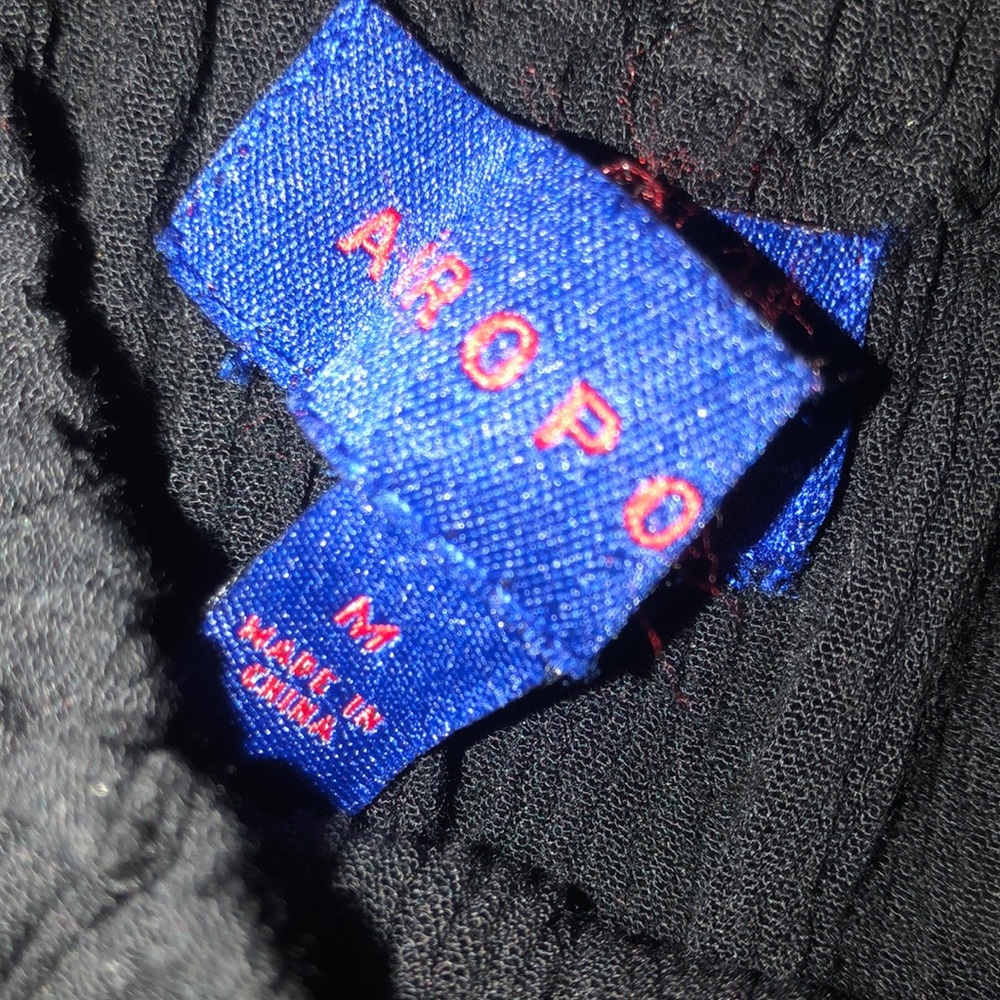 aeropostale of the shoulder black rose shirt - Picture 4 of 4